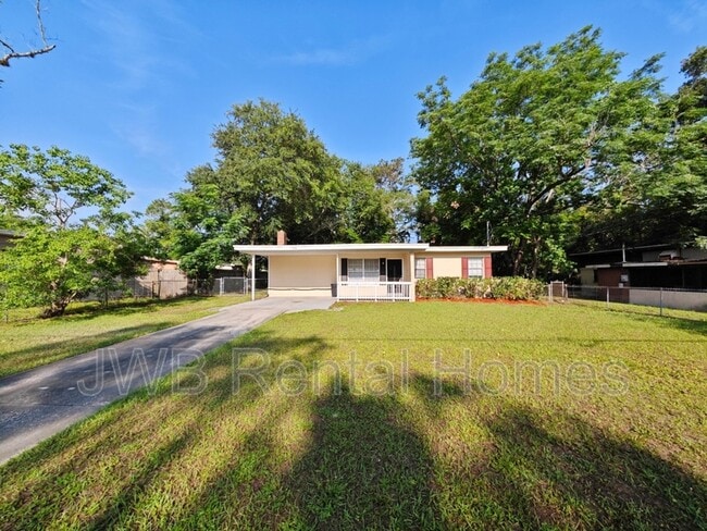 Building Photo - 2130 Patou Dr W Rental