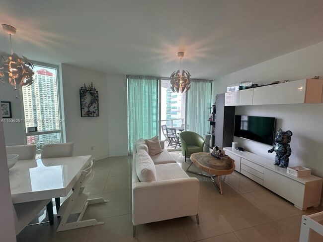 Photo - 218 SE 14th St Unit 2202