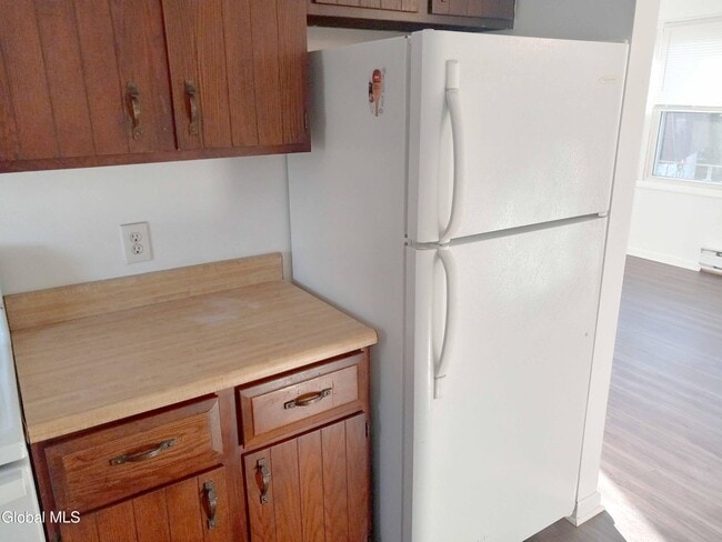 Photo - 470 Summer St Unit 6