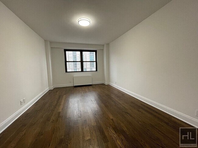 Photo - E 89 St Unit 7H