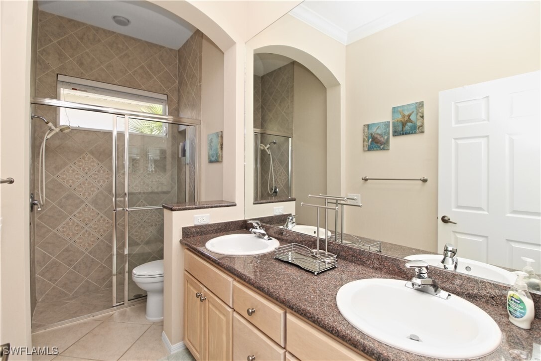 Photo - 1901 Winding Oaks Way