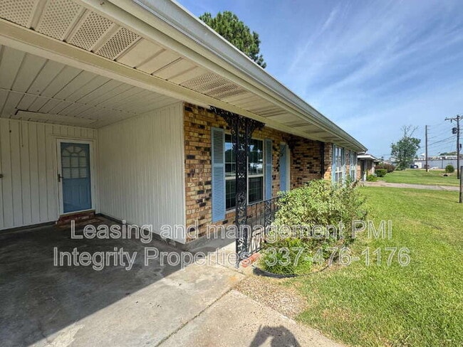 204 Debby Dr