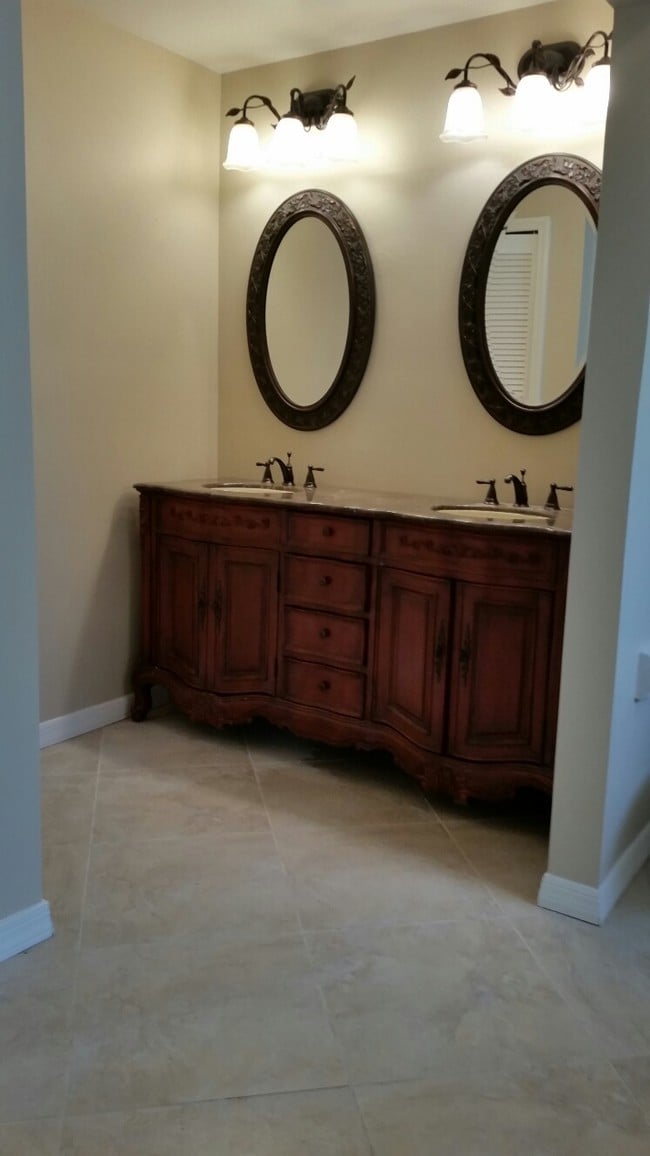 Photo - 2235 SW 12th Pl