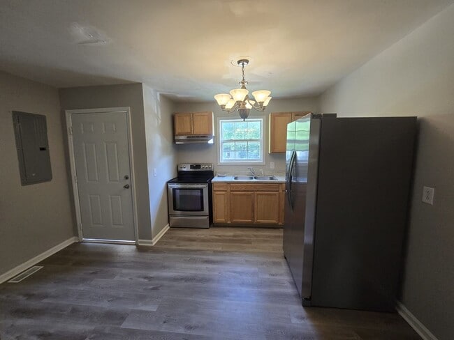 Photo - 615 5th Ave E Unit B