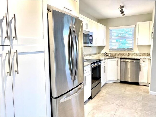 Photo - 2121 N Ocean Blvd Unit 5