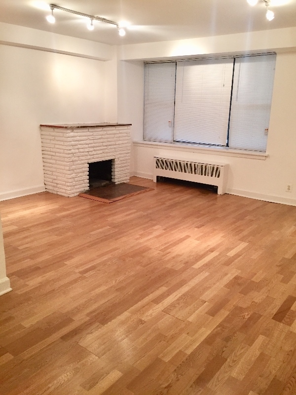 Photo - 1353 N State Pkwy Unidad 1A