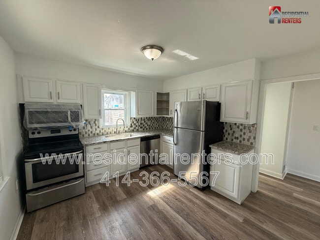 Photo - 6621 W Lincoln Ave