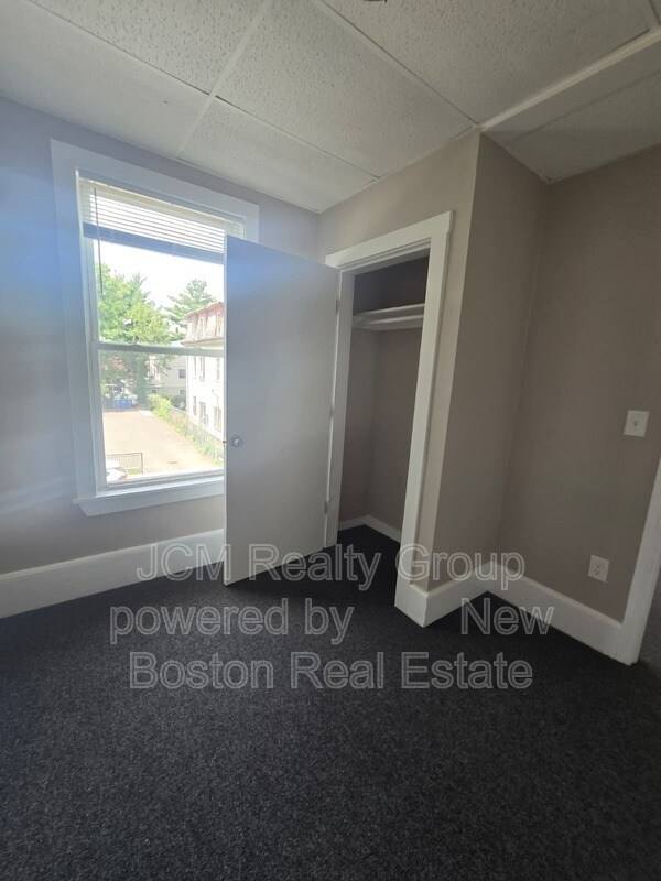 52 Blue Hill Ave Unit 2 / 2nd Floor