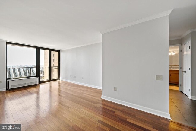 Photo - 1420 Locust St