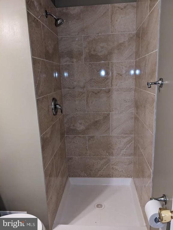 Photo - 1086 Travis Ln