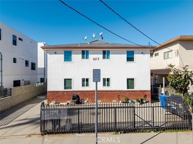 Photo - 1217 N Kingsley Dr Unit 3