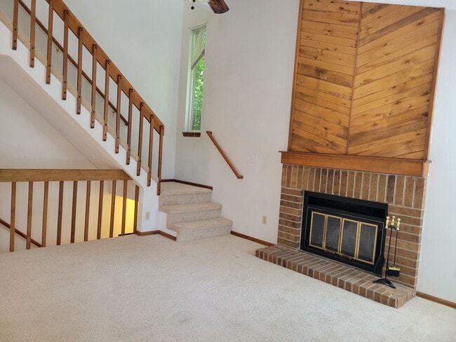 Photo - 4 Bed, 2.75 Bath with A/C! - MileStone Rea...