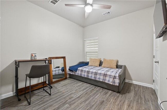 Photo - 2110 Wesson Ct