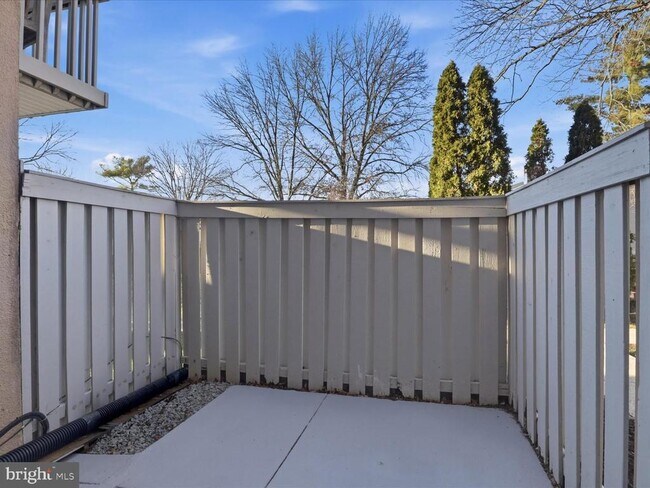 Photo - 7914 Bentley Village Dr Unit 13C