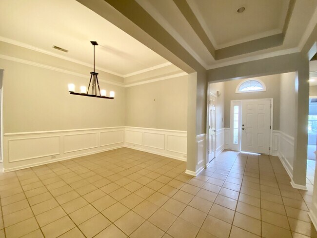 Photo - Spacious Three Bedroom Home in The Farm!