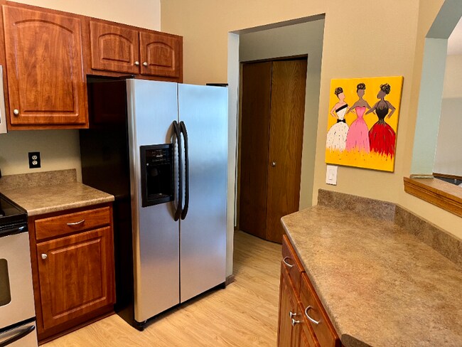 Photo - 17604 Lorence Way