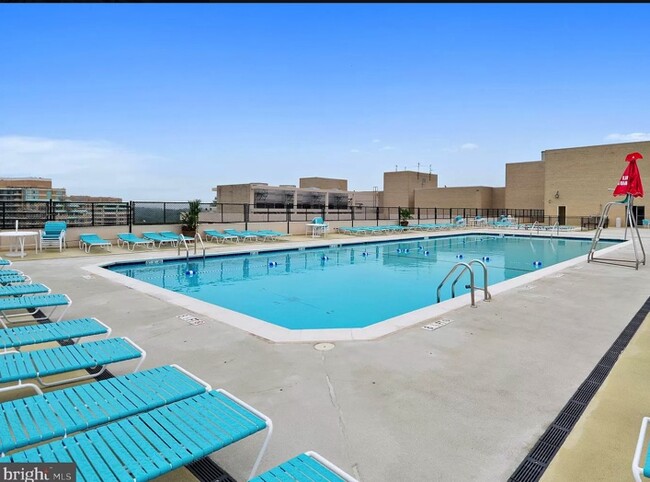 Photo - 5500 Friendship Blvd Unidad 2329N