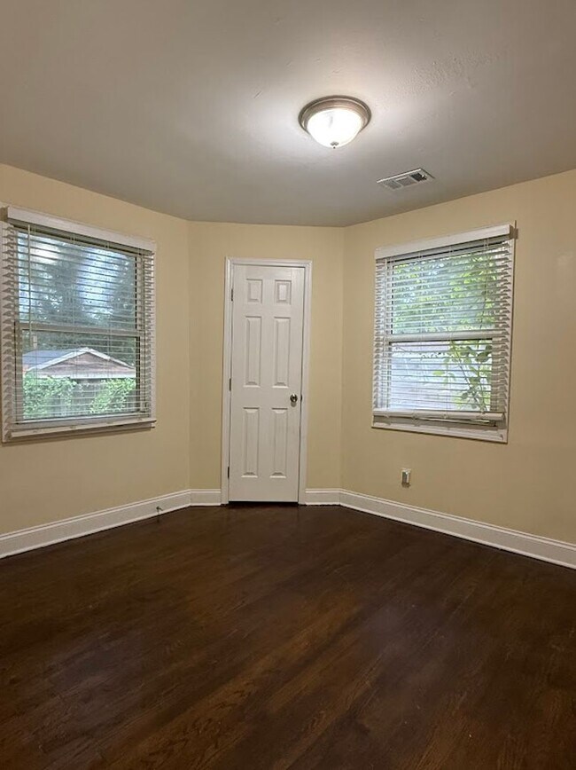 Photo - 3 bed 2 bath in Atlanta, plus $100 off for...