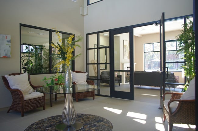 Portofino Apartments