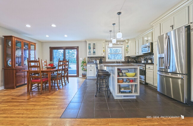 Photo - 15417 W Fair Ln