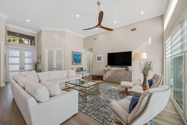 Photo - 4841 Exeter Estate Ln