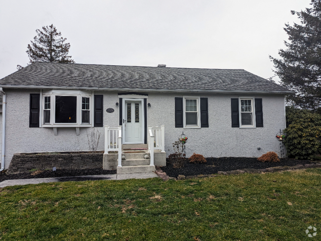 Building Photo - 2371 New Hanover Square Rd Rental
