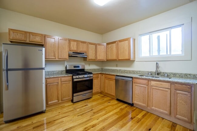 Photo - 546 Columbus Ave Unit Columbus 546