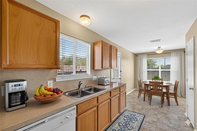 Photo - 14235 Stone Cottage Ln