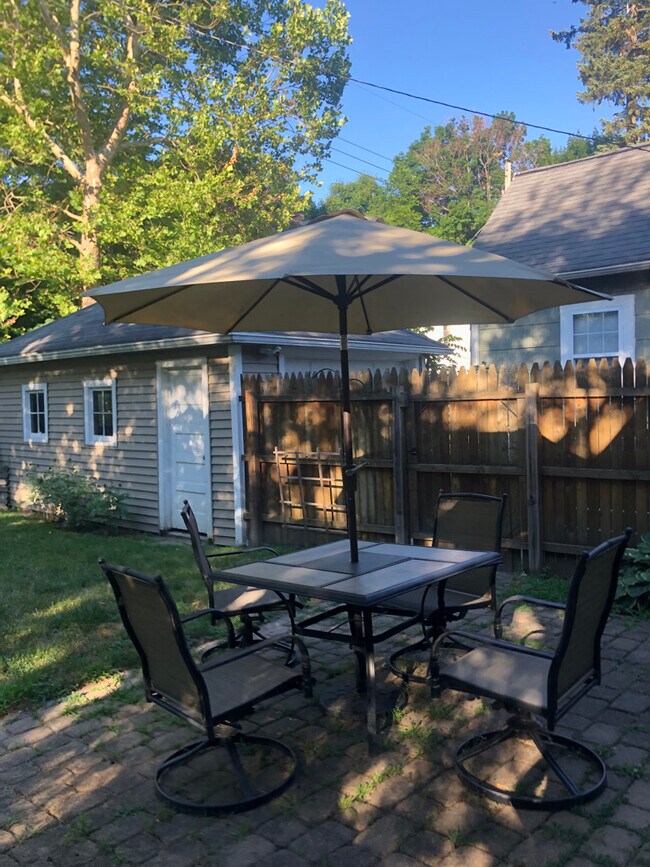 Photo - 1021 Morrison Ave