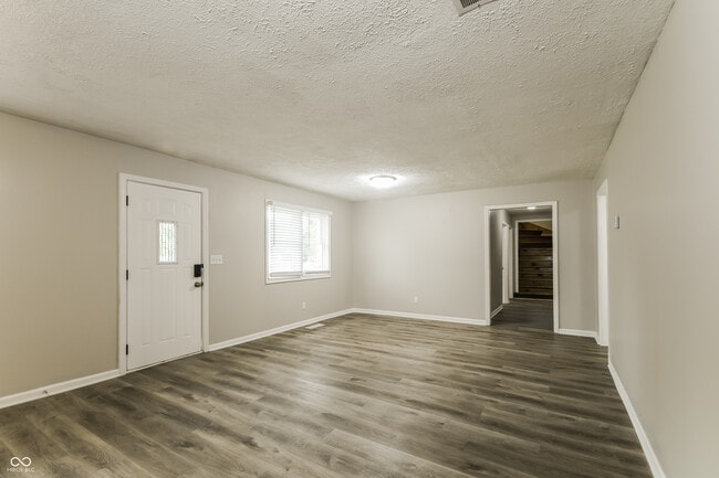 Photo - 2008 N Bazil Ave