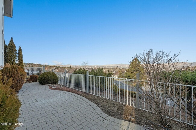 Photo - 6186 Squires Ln