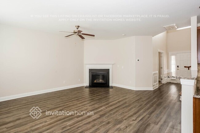 Photo - 13404 Provincial Ct
