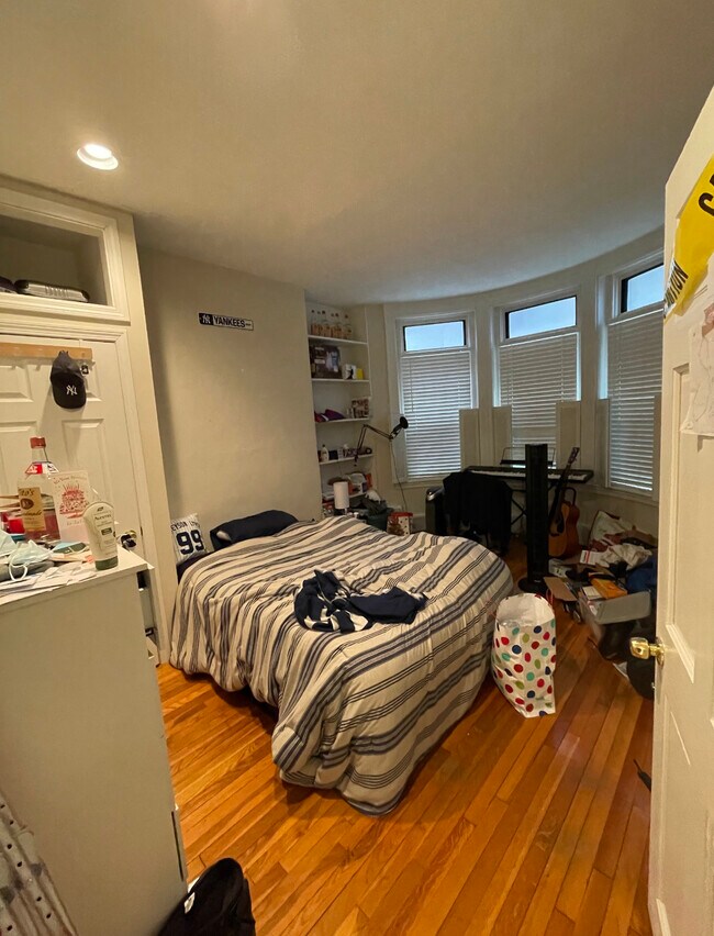 Photo - 58 Westland Ave