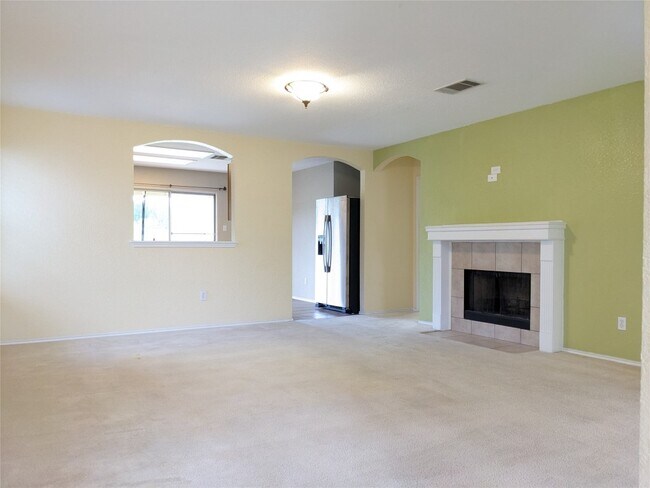 Photo - 17518 Wiseman Dr