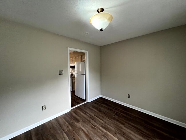 Photo - 109 Deerfield Dr