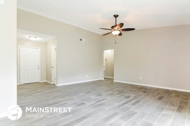 Photo - 17606 Shadyside Cir