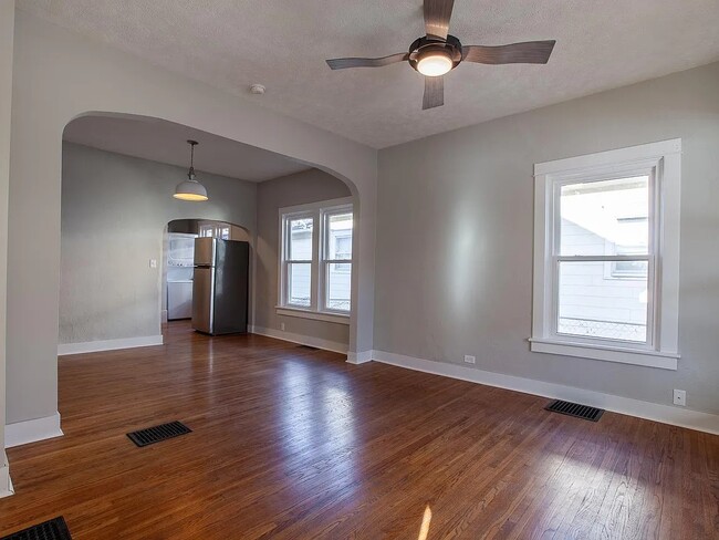 Photo - 1838 South St