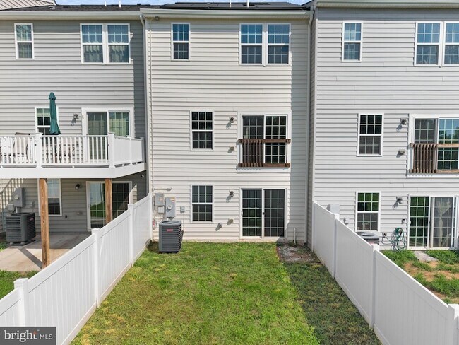 Photo - 36084 Fawn Ln