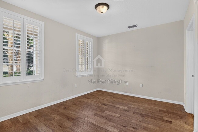 1383 Chatfield Pl