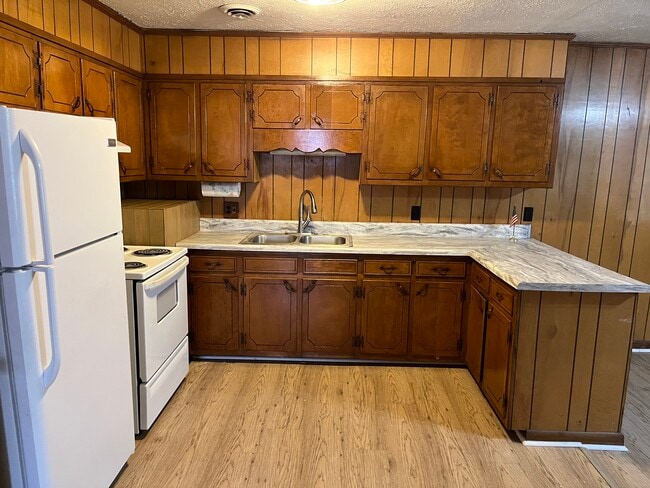 Photo - 2320 Tinnell Ct