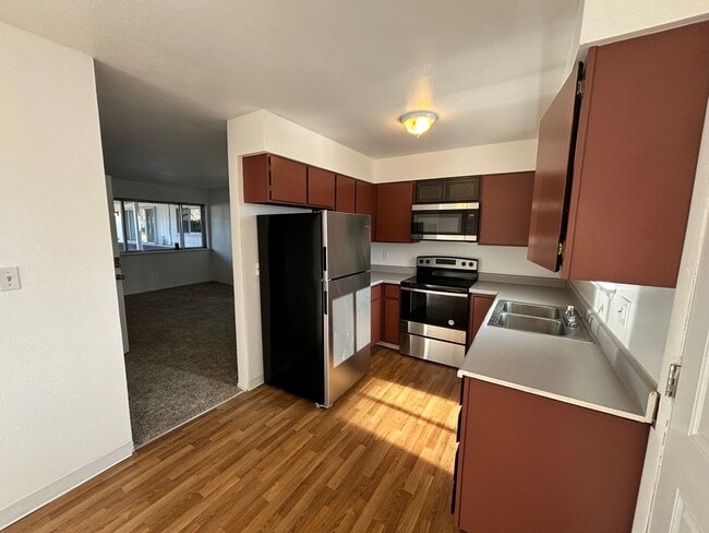 2 Bedroom 1 Bedroom House - Location Locat... - 2 Bedroom 1 Bedroom House - Location Locat...