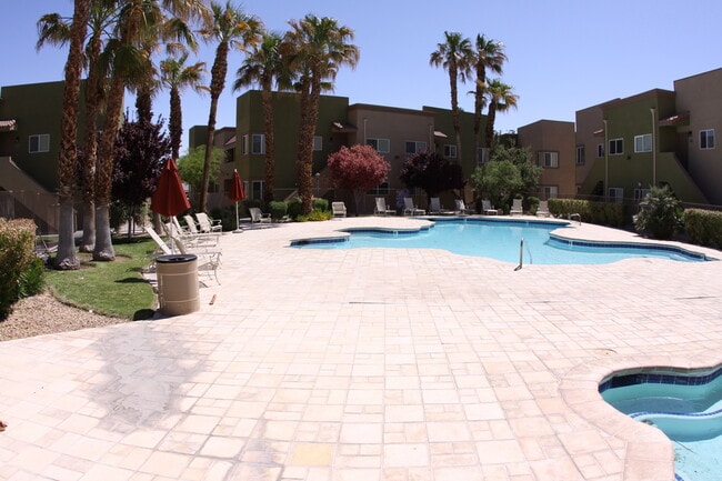 Photo - A Spacious and Stylish 2 Bed / 2 Ba Condo Gated Community