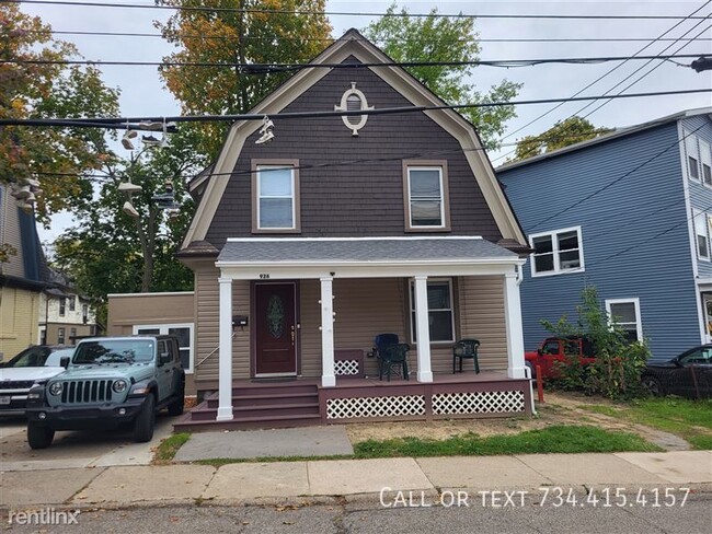 Building Photo - 926 Greenwood Ave Rental