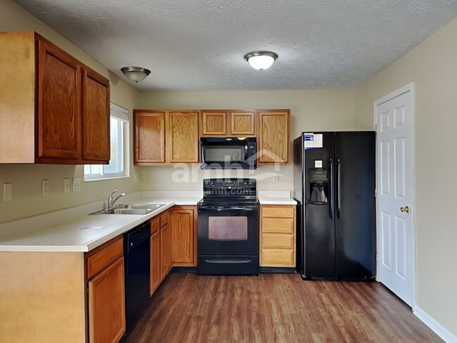 Photo - 3289 Summitrun Dr