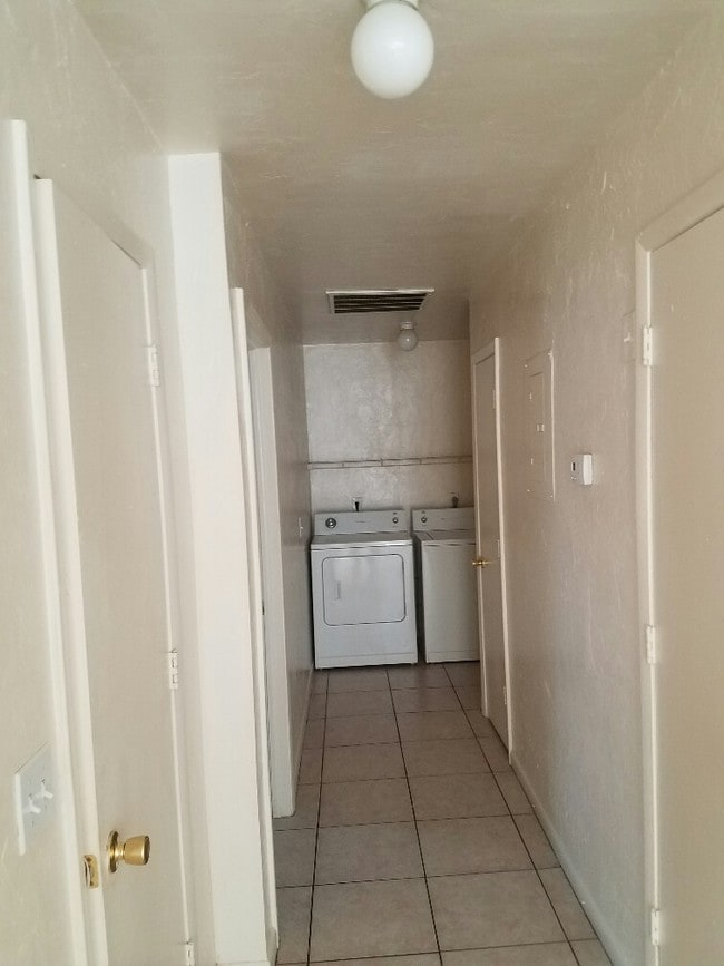 Photo - 201 3rd St Unit 4D