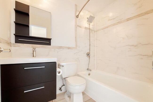 Photo - 346 W 52nd St Unit 2D