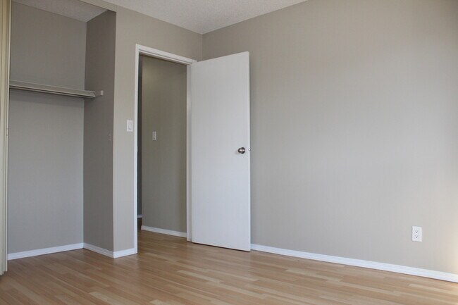 Photo - Diane Apartments 2