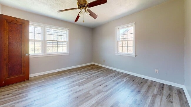 Photo - 1732 Spring Ave NE Unit 1734 Spring Avenue NE