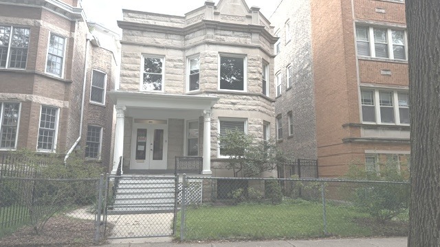 Building Photo - 4511 N Greenview Ave
