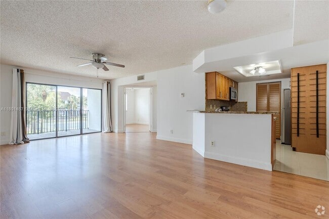 Building Photo - 9044 W Atlantic Blvd Unit 328 Rental